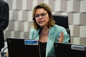Bancada Feminina repudia assassinato de política no MT e cobra apuração rápida