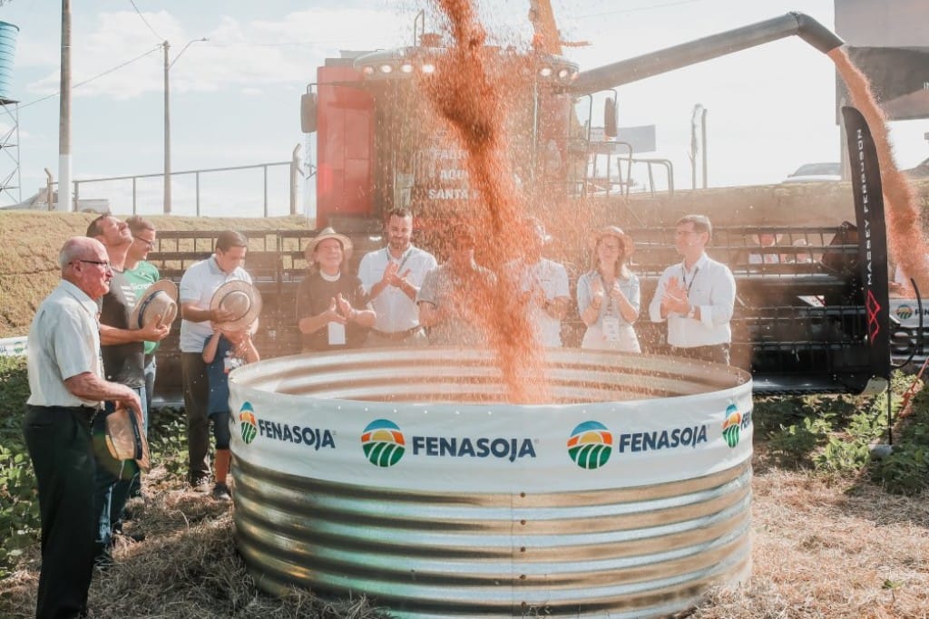 Fenasoja: Santa Rosa celebra os 100 anos da soja no país