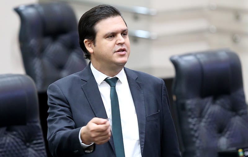 Deputado Thiago Silva destinou R$ 2 milhões a instituto investigado por corrupção