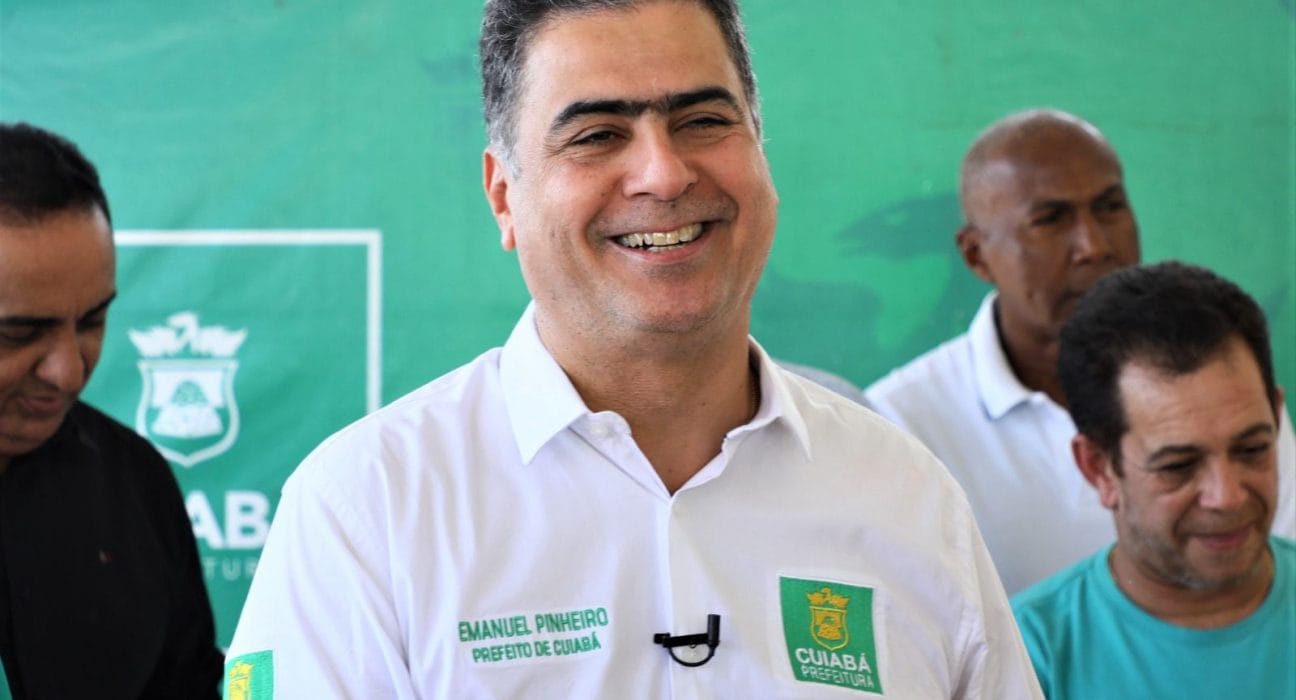 Emanuel Pinheiro encerra gestão com maestria, enquanto adversários tropeçam no próprio despreparo