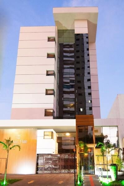 More ou hospede-se com arte, no Brisas Flat Style em Cuiabá