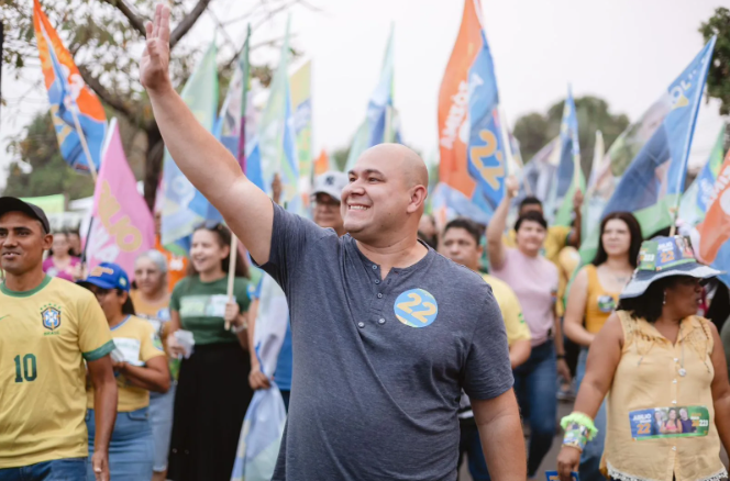 Abílio: 27 dias de mandato e a cortina de fumaça que não apaga as promessas de campanha: acabar com a taxa de lixo, com a taxa de publicidade e o fim dos radares.