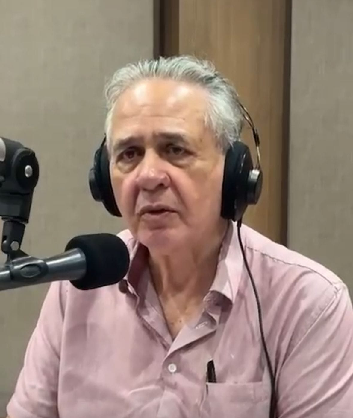 “CINISMO POLÍTICO? GOVERNADOR QUE CHAMOU 8 DE JANEIRO DE TERRORISMO AGORA PEDE ANISTIA PARA GOLPISTAS”