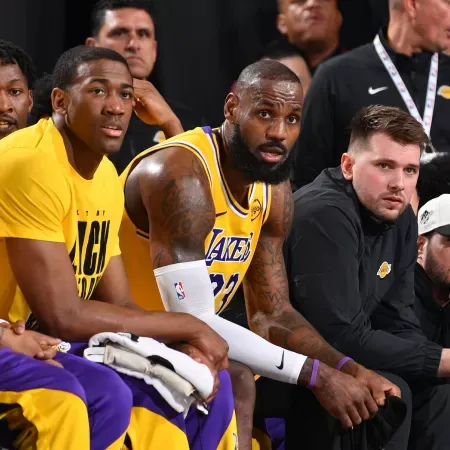 Warriors bate Lakers e Luka Doncic assume culpa por 'atuação inaceitável