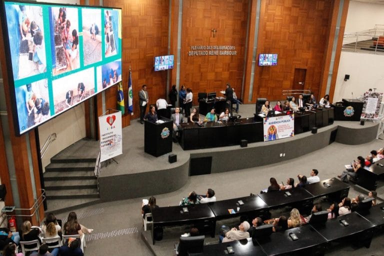 Audiência pública debate perspectivas e desafios das pessoas do espectro autista