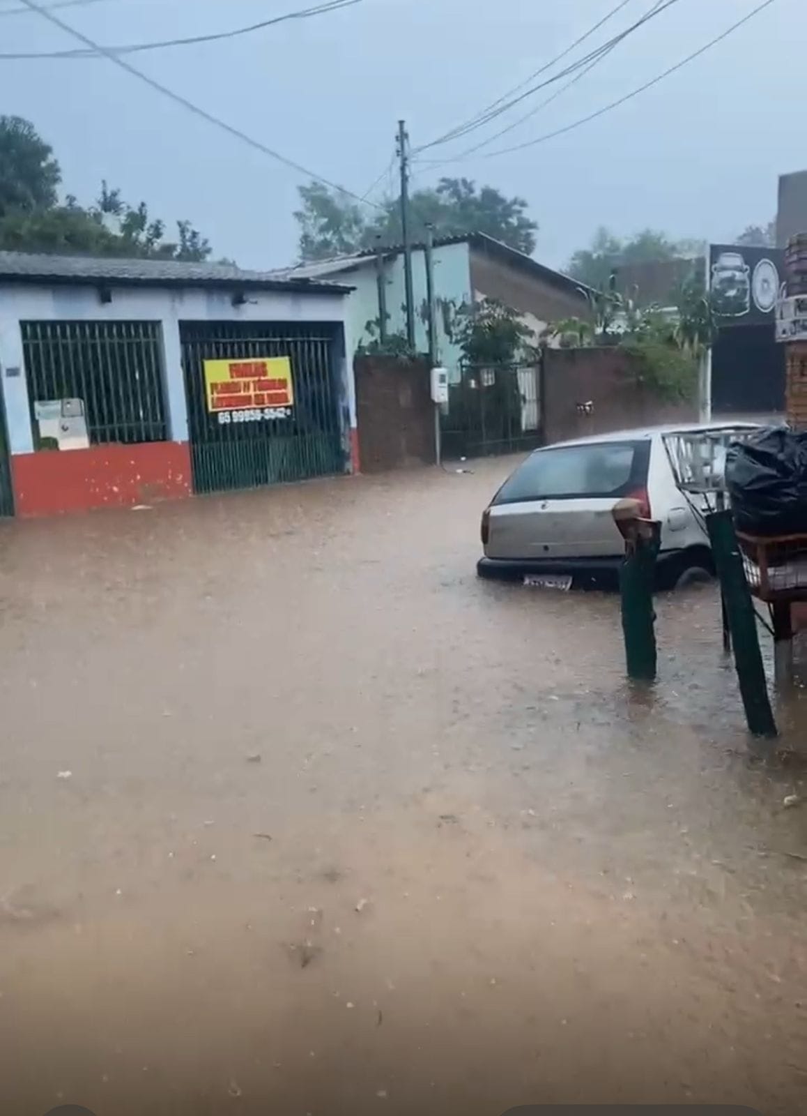 Incompetência de Abílio em não fazer manutenção nos 3 primeiros meses do ano nas bocas de lobo da cidade causou o caos na tempestade que caiu no dia do aniversário de Cuiabá