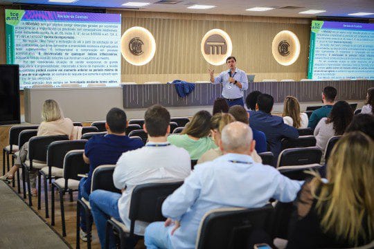 Capacitação do TCE-MT reúne mais de 120 servidores em debate sobre mudanças nas contratações públicas