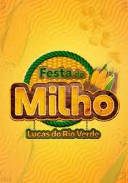 Cantores locais sobem ao palco na 4ª Festa do Milho em Lucas do Rio Verde