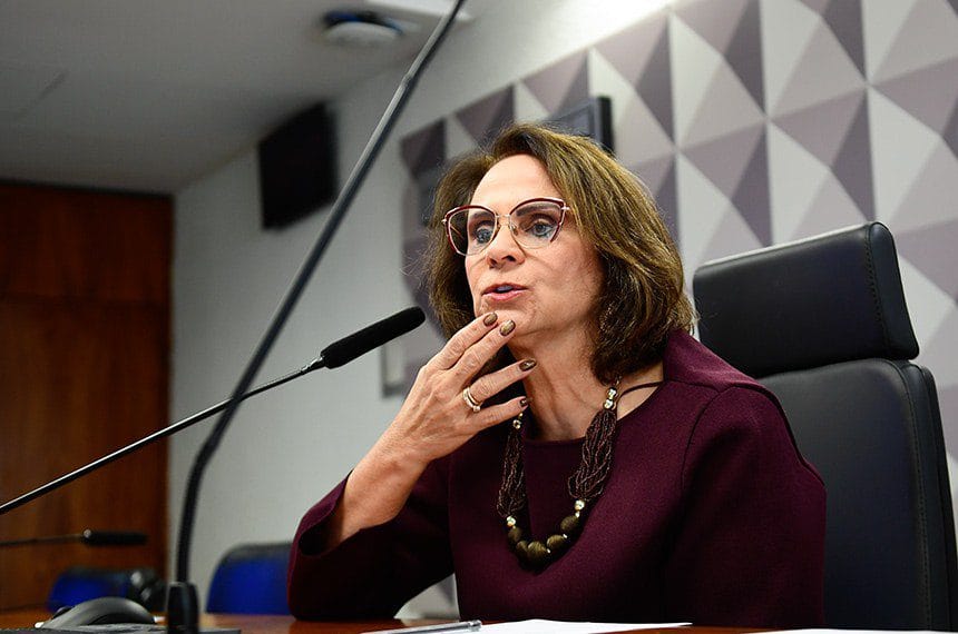 Vai ao Plenário projeto que oficializa nome da Lei Maria da Penha