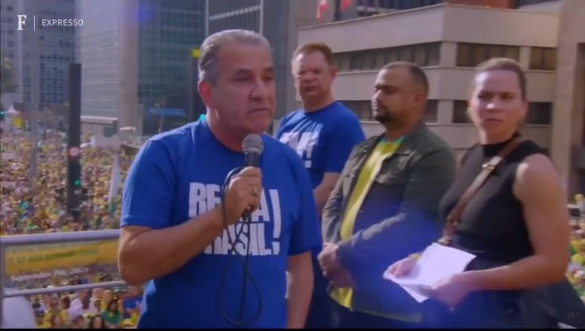 “Medrosos e Ausentes: Núcleo Bolsonarista Mira Tarcísio, Caiado, Ratinho e Mauro Mendes após ‘fuga’ de manifestação”