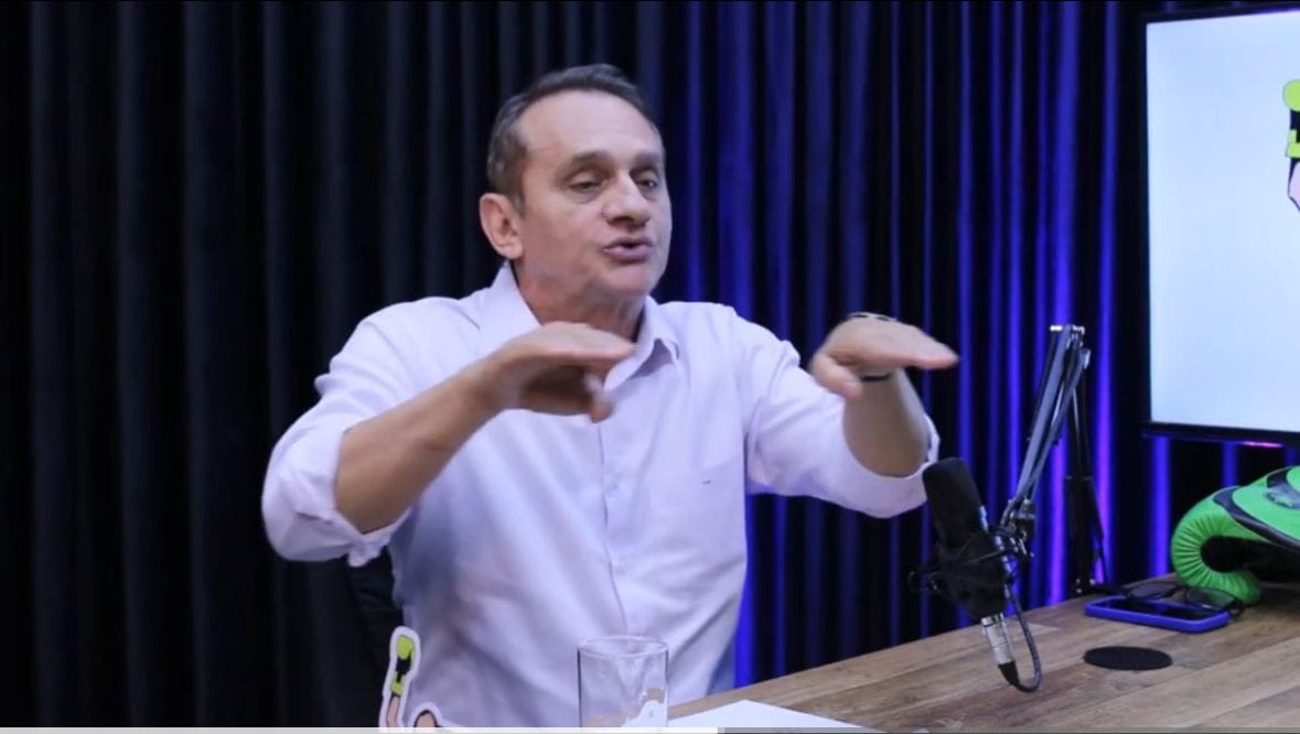Wilson Santos no Popó Cast: “sou tarado por política, acordo todo dia com tesão de trabalhar”