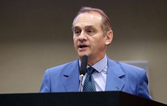 Wilson Santos critica falta de política habitacional: “nenhuma casa popular entregue em Cuiabá”