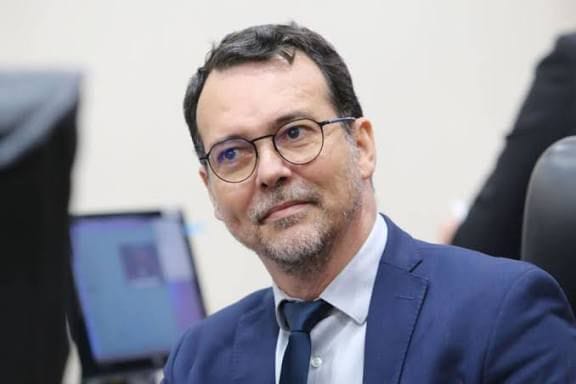 🚨 Justiça manda Lúdio Cabral devolver quase R$ 500 mil por irregularidades na campanha de 2024 🚨
