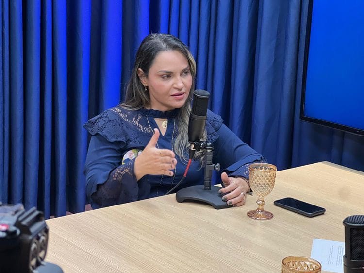 ⚖️ Vânia Rosa enfrenta Abílio: “Decreto não se sobrepõe à Constituição”