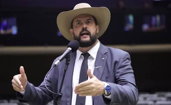 ➡️ Deputado Zé Trovão afirma que escritórios de advocacia viraram “lugar de lavagem de dinheiro” no Brasil