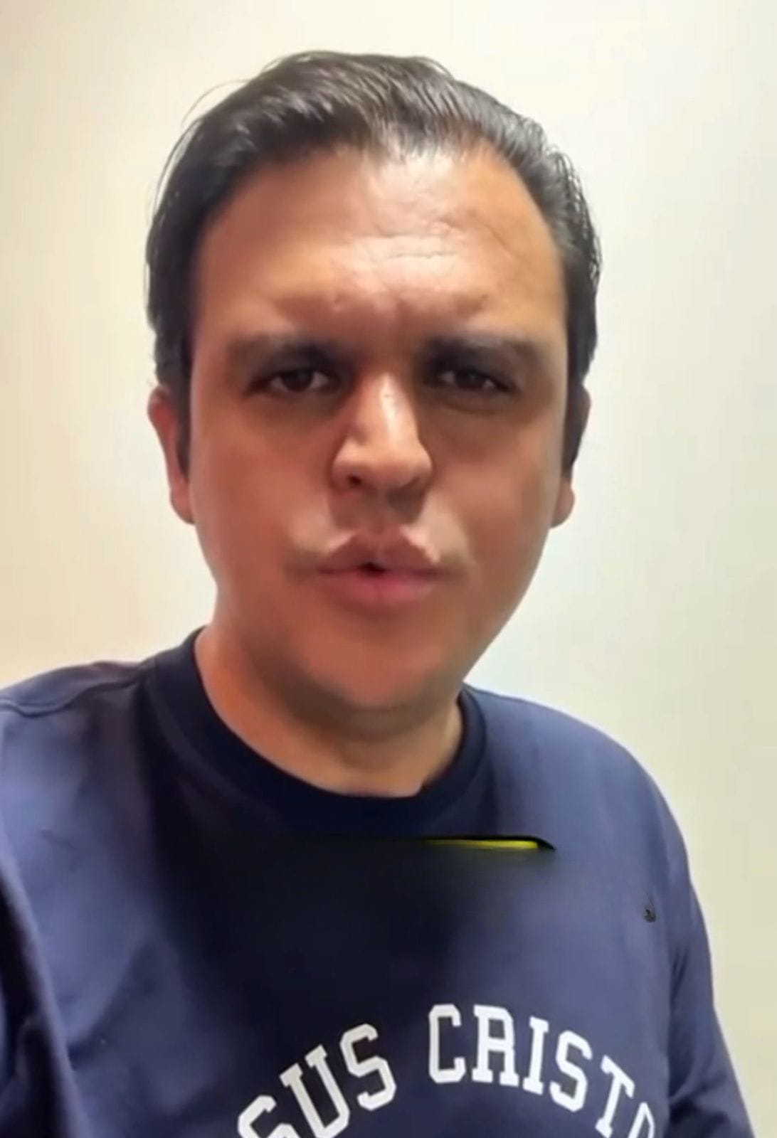 Deputado invoca cristianismo para criticar Carnaval, mas Constituição define que o Brasil é um Estado laico e festa em 2026 reúne 65 milhões de brasileiros