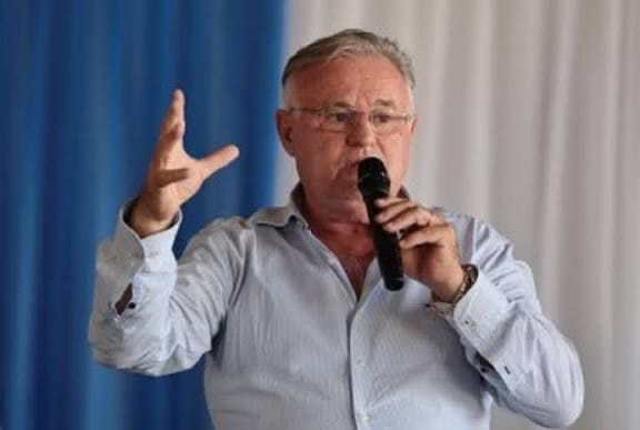 “A sagacidade de Erai Maggi: homenageia Gilmar Mendes, mas consolida o distrito como ‘Vila do Erai ’