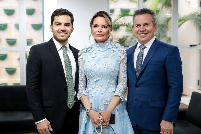 Após investigação da PF com pedido de prisão e denúncia sobre R$ 308 milhões da Oi, exposição do filho de Mauro Mendes traz de volta debate sobre responsabilidade dos pais