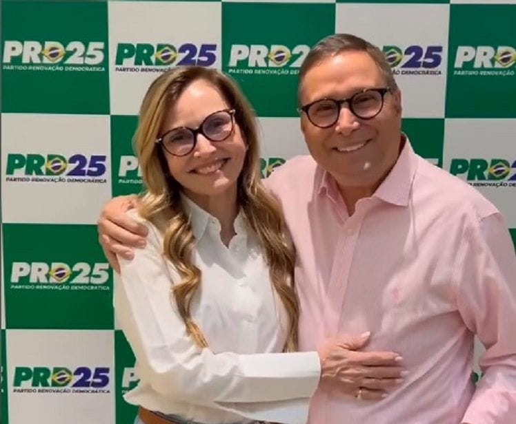 Federação destitui diretórios e Mauro Carvalho deixa o comando do PRD em MT