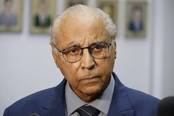 Júlio avisa que vai barrar Mauro no Senado e ex-governador terá “pau na nuca” se rifar Jayme