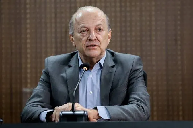 POR FORA DO GOVERNO ? Pivetta diz que desconto de 14% de aposentados foi eliminado, mas cobrança segue vigente