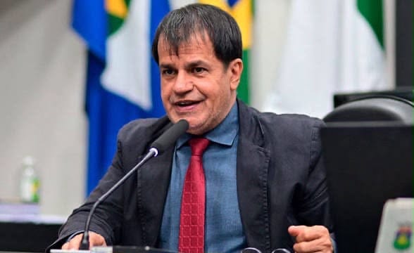Da tropa de choque de Abilio, Adevair revela querer ser prefeito de Cuiabá