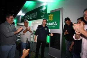 Prefeito Emanuel Pinheiro entrega unidade de saúde reformada e ampliada no bairro Ribeirão da Ponte