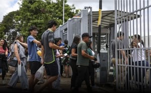 Enem 2024: portões são abertos para o 2º dia de provas