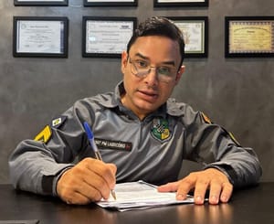 Burocracia, penduricalhos, ar-condicionado e soberba são para poucos na segurança