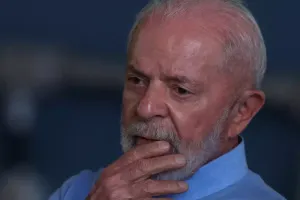 Lula passa bem após novo procedimento, deve deixar UTI amanhã e ter alta no início da próxima semana