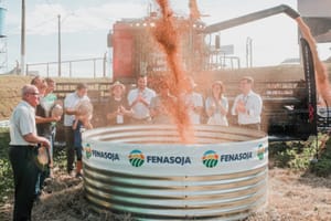 Fenasoja: Santa Rosa celebra os 100 anos da soja no país