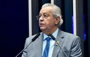 Jayme Campos faz balanço do ano legislativo