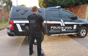 Polícia Civil cumpre prisão temporária de mulher investigada por homicídio em Rosário Oeste