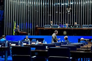 Votação da regulamentação da reforma tributária é adiada para esta quinta-feira