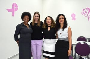 Secretaria da Mulher homenageia coordenadora do Nudem e Márcia Pinheiro reafirma compromisso em promover ações eficazes contra a violência à mulher