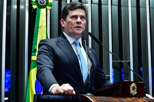 Moro relata viagem à Ucrânia e critica postura brasileira sobre a guerra