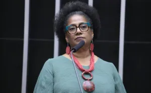Comissão aprova padronização de procedimentos na de investigação de feminicídio