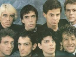 Titãs: A Banda Que Redefiniu o Rock Brasileiro