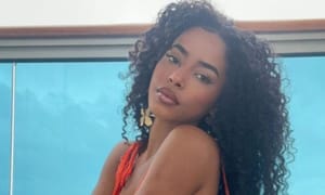 Lorena Maria compartilha foto da barriga oito dias após parto: ‘Vocês pediram!’