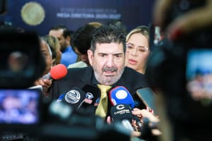 Lei do Dr. João obrigado destinação de produtos apreendidos para instituições e projetos sociais do governo