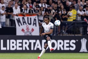 Corinthians vence Universidad Central nos últimos minutos e avança na Libertadores