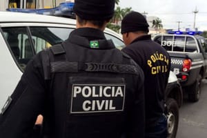 Polícia Civil e PM cumprem seis mandados em ação contra o tráfico de drogas em Nova Bandeirantes