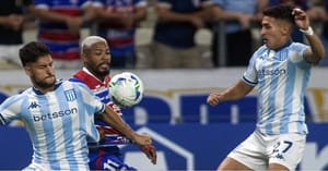 Fortaleza estreia na Libertadores com derrota para o Racing no Castelão
