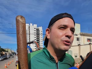 Diego do Botox e seu novo cabelo voltaram com tudo para a Assembleia