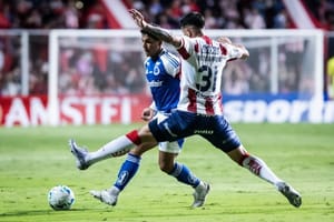 Cruzeiro estreia na Sul-Americana com derrota para o Unión Santa Fe na Argentina