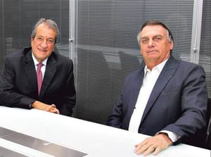 “GOLPE NO PARTIDO: Mauro Mendes tenta controlar o PL em MT e gera crise no bolsonarismo; cúpula nacional rejeita ingresso do governador”