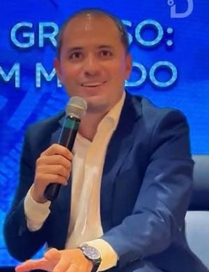 Pivetta diz que a gestão Mauro envelheceu, mas puxa a orelha do deputado Diego que pediu renúncia antecipada do Governador