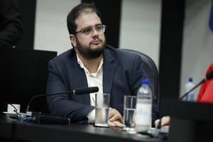MILIONÁRIO : Procurador Hugo Fellipe se transforma em empresário magnata nos últimos 6 anos.