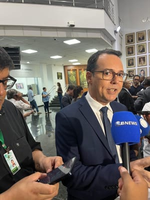 Lúdio Cabral apresenta emendas para impedir entrega total do Hospital Central ao Albert Einstein