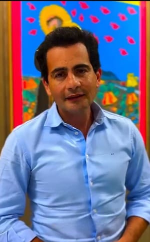 “Fui criado com trabalho, não com dinheiro da corrupção!” – Fabinho escancara o passado de Janaína Riva e cobra explicações sobre desvio na Agricultura Familiar.”
